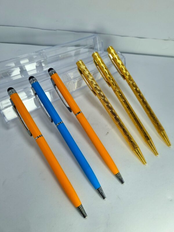 Luxurious Gold Patterned Ballpoint Pen with Transparent Box